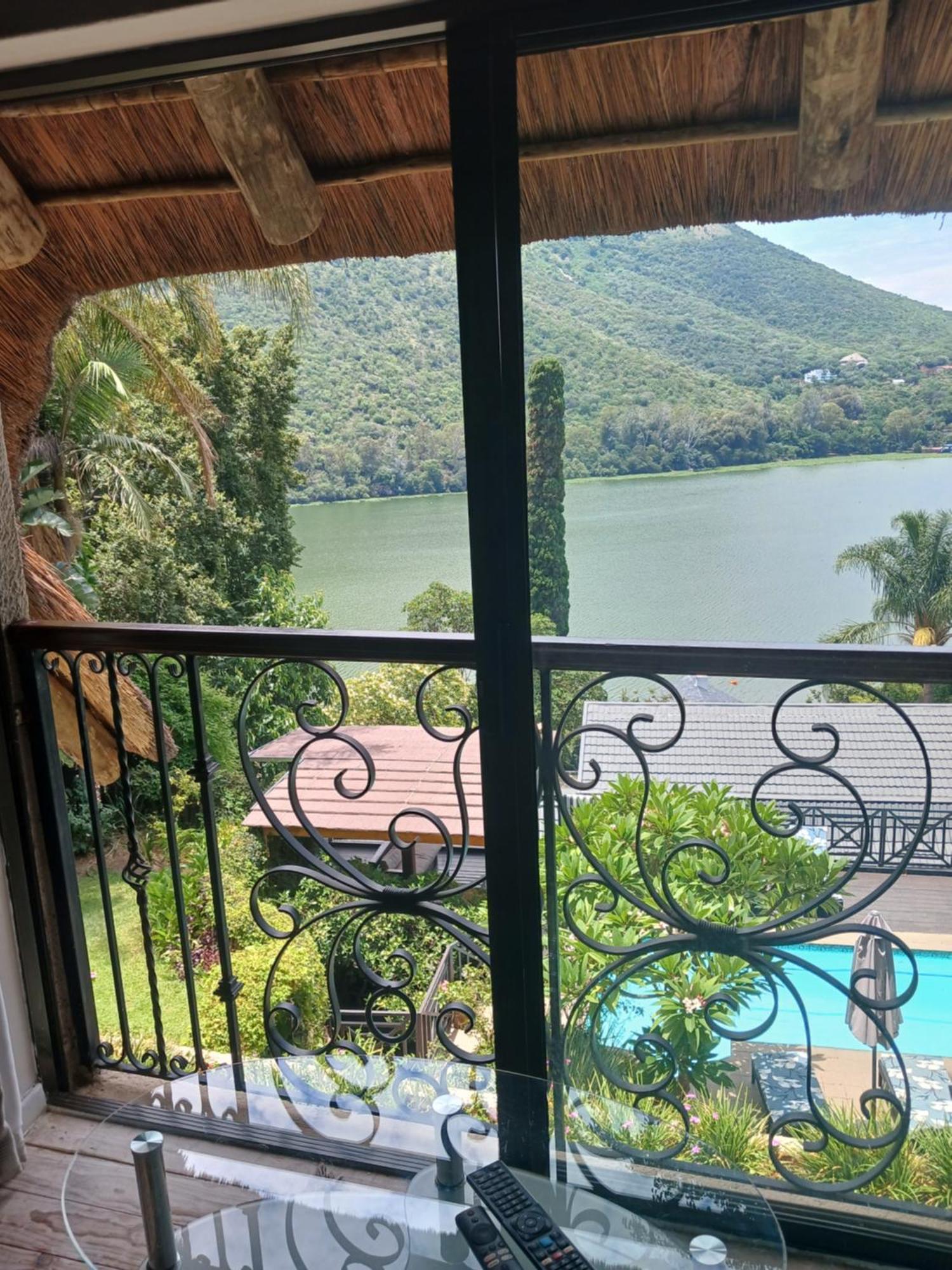Cozy Kosmos Hartbeespoort Exterior foto