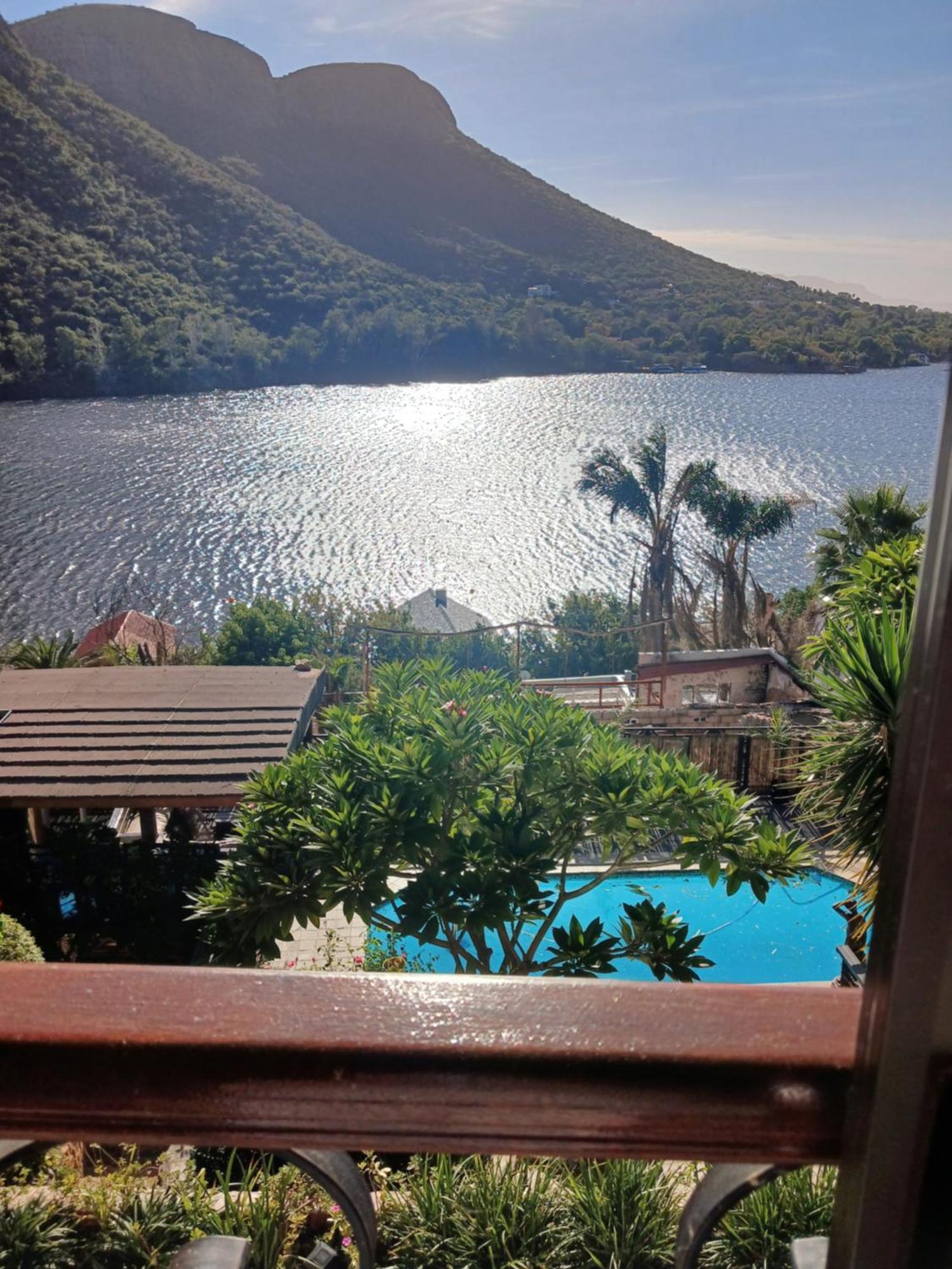 Cozy Kosmos Hartbeespoort Exterior foto